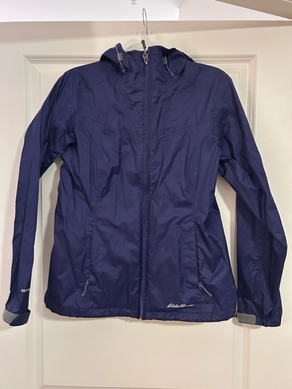 Eddie Bauer Women's Purple Hooded Rain Jacket